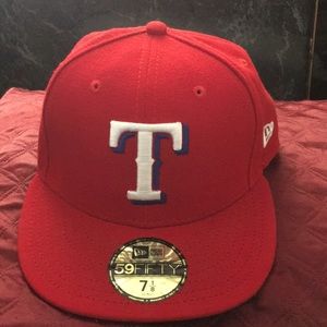 New era fitted cap